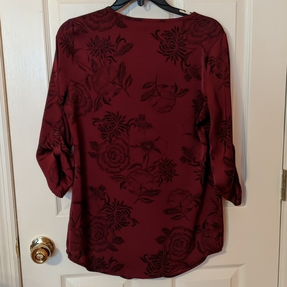 Maurice Shirt Small Burgundy/Wine Floral EUC - Picture 5 of 8